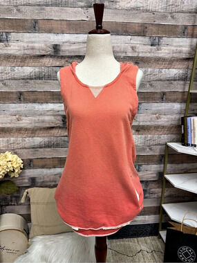 Dylan pink hooded tank top Racerback S